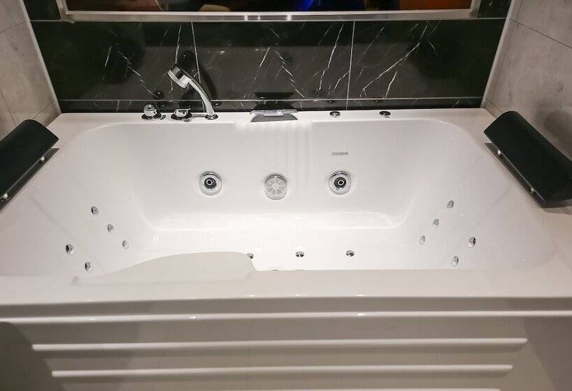 Donghae Luxury Java Self Check In Motel