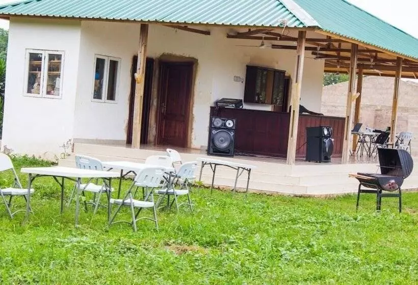 Hotelli Ogo Lodge