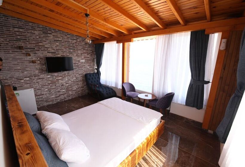 Mose Restoran Motel Beach