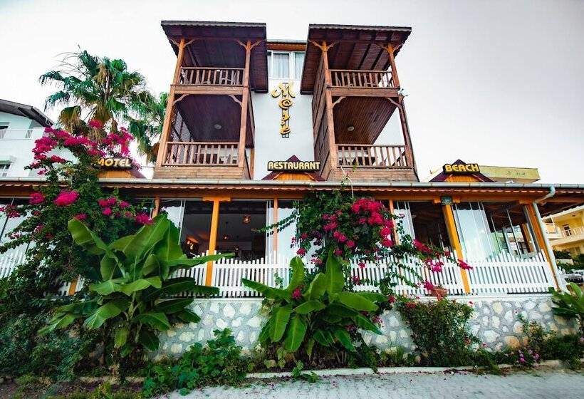 Mose Restoran Motel Beach
