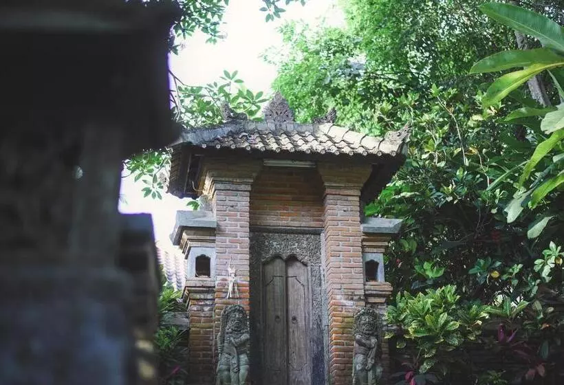 Majatalo Rumah Ganesha Ubud