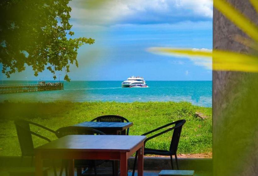 호텔 Baan I Talay Chumphon บ้านไอทะเลชุมพร