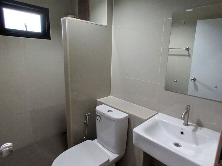 בית מלון כפרי Buathong Pool Villa