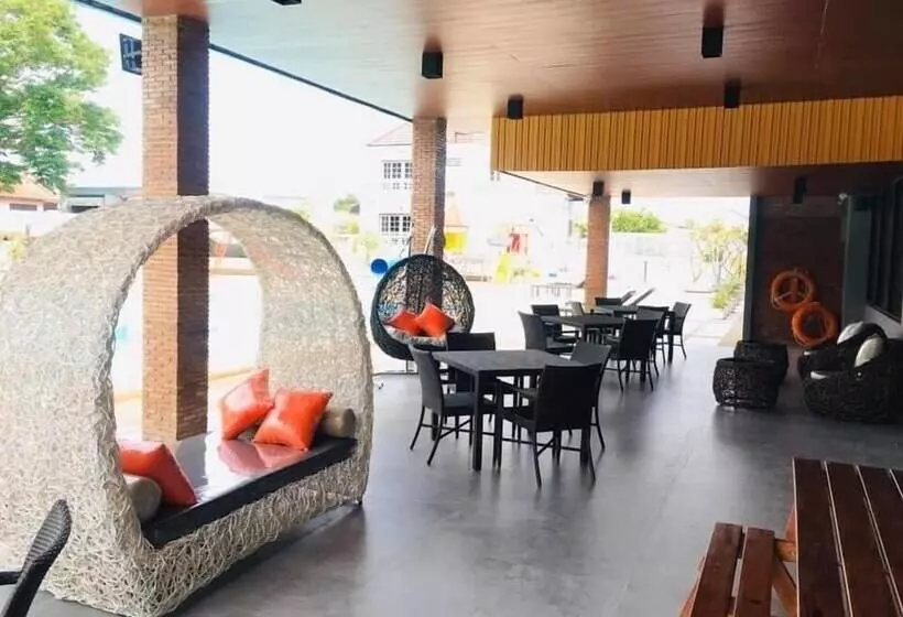 Hotelli Buathong Pool Villa