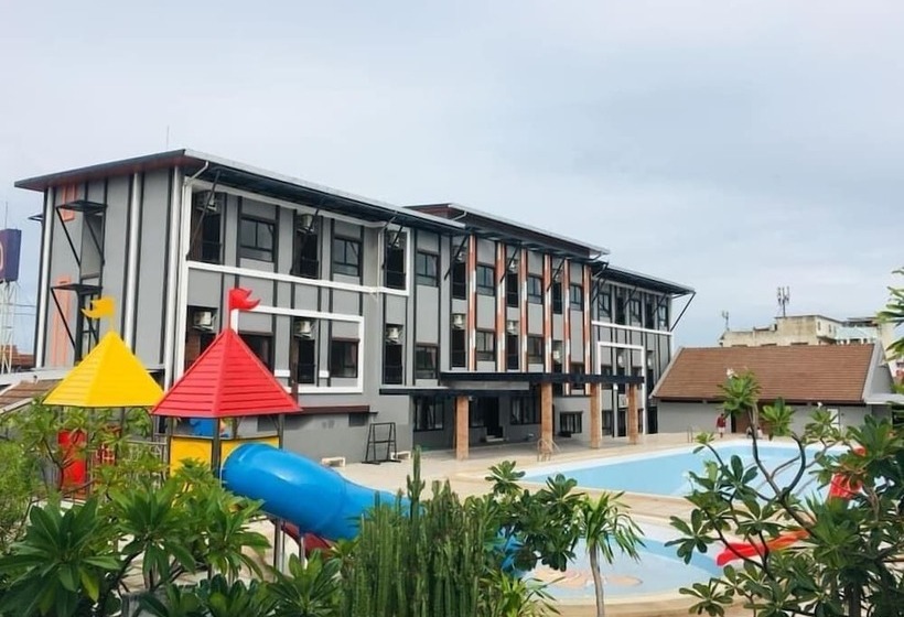 בית מלון כפרי Buathong Pool Villa