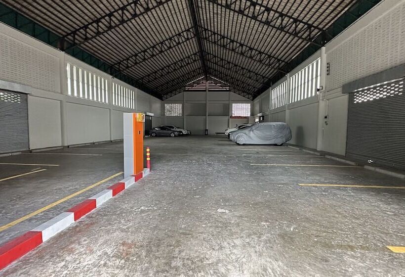 בית מלון כפרי Buathong Pool Villa