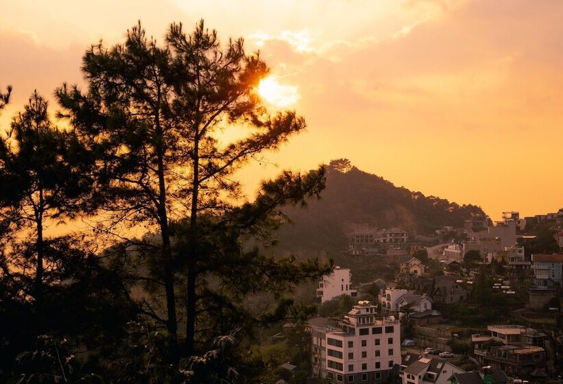 هتل Chillout Village Tam Dao