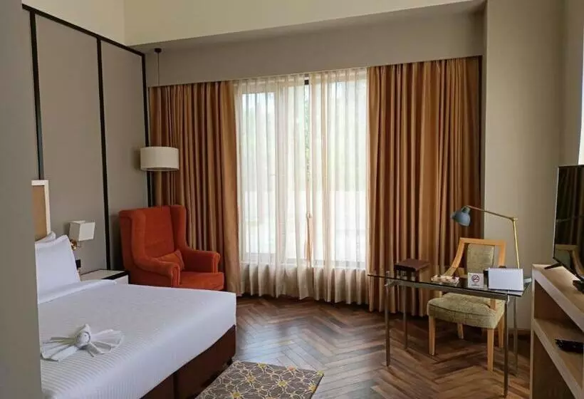 Hotelli Polo Towers Agartala