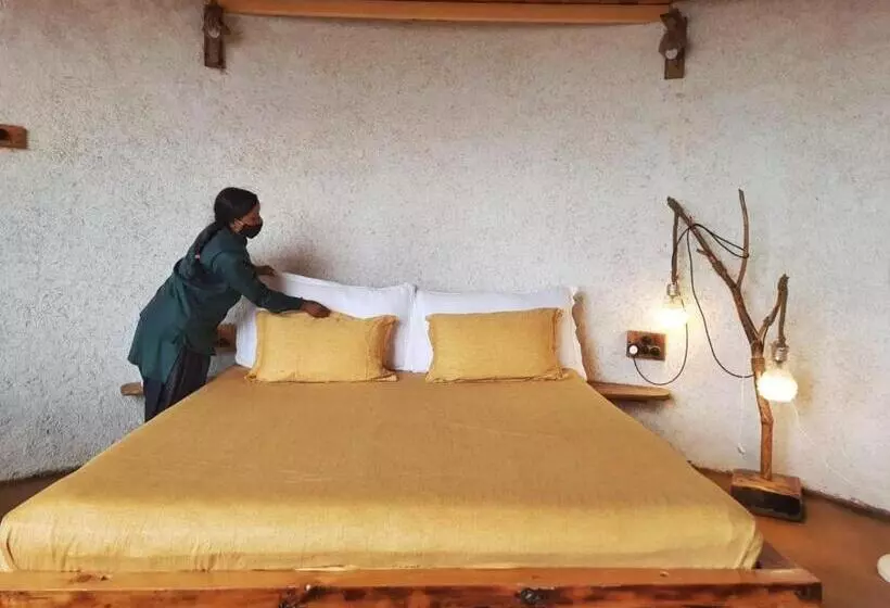 Hotelli Sukoon Nature Retreat Near Bhatrojkhan Ranikhet