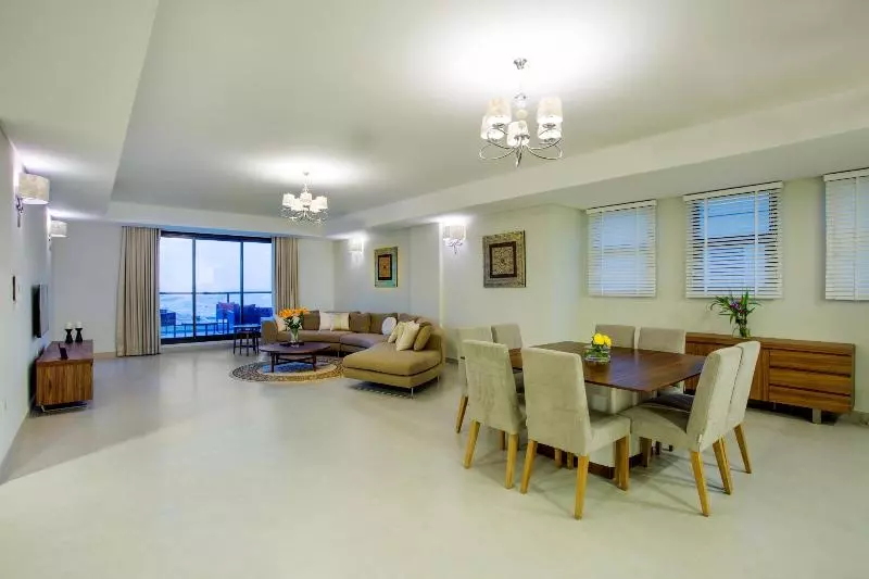 هتل The Grove Resort Bahrain