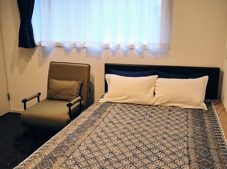 בית מלון כפרי Tokyo Stay Hut Sari