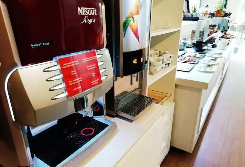 Aparthotel Aura Park Fira Barcelona