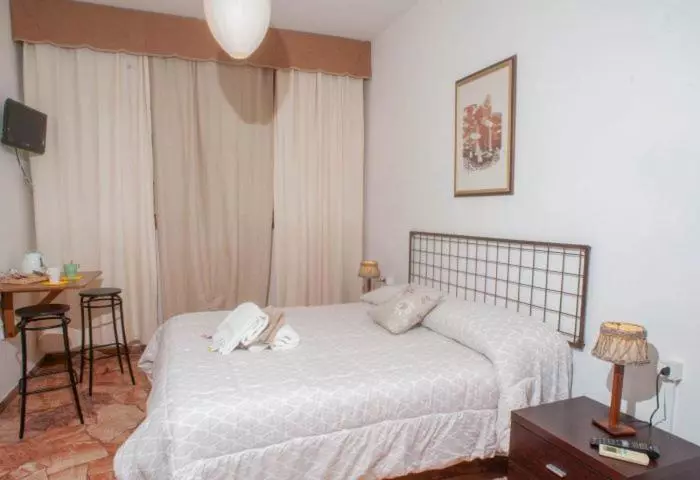 تختخواب و صبحانه Guesthouse Amici Miei