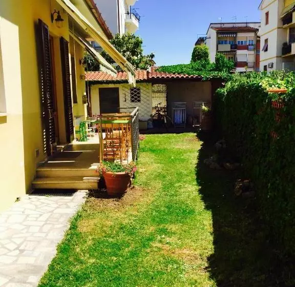 تختخواب و صبحانه Harmony House Prestige