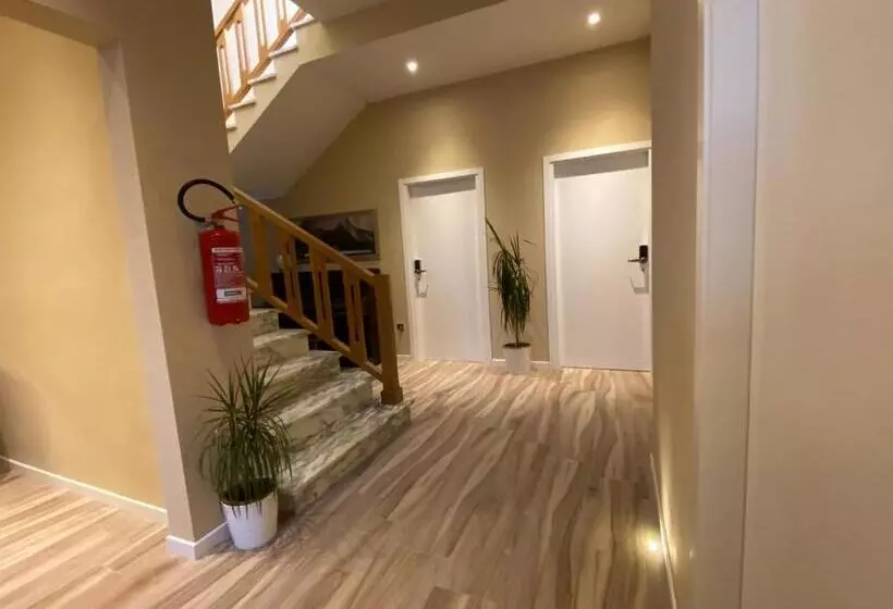 تختخواب و صبحانه Harmony House Prestige