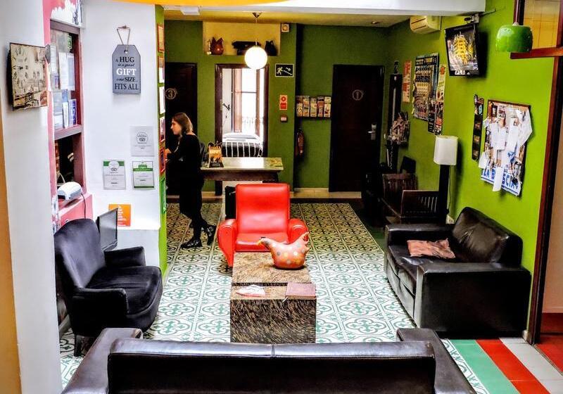 Home Youth Hostel By Feetup Hostels