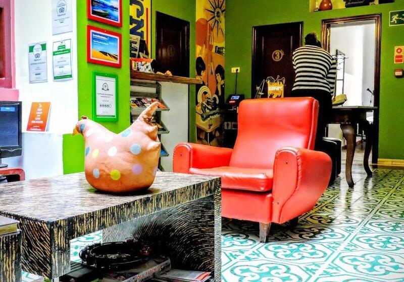 Home Youth Hostel By Feetup Hostels