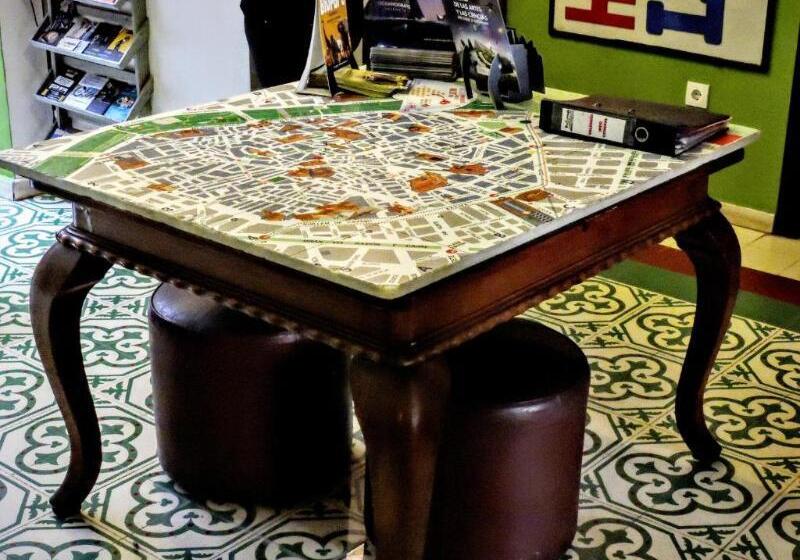 Home Youth Hostel By Feetup Hostels