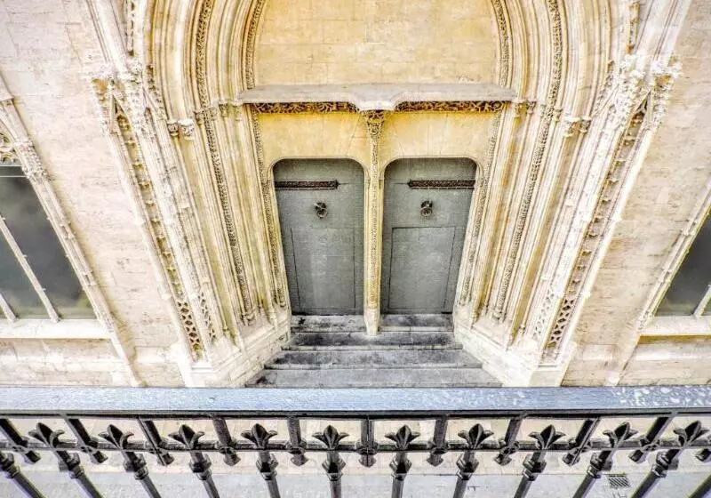 Home Youth Hostel By Feetup Hostels