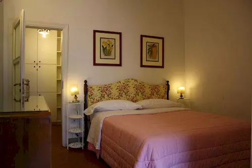 Hostelli Borgodeigreci Apartments