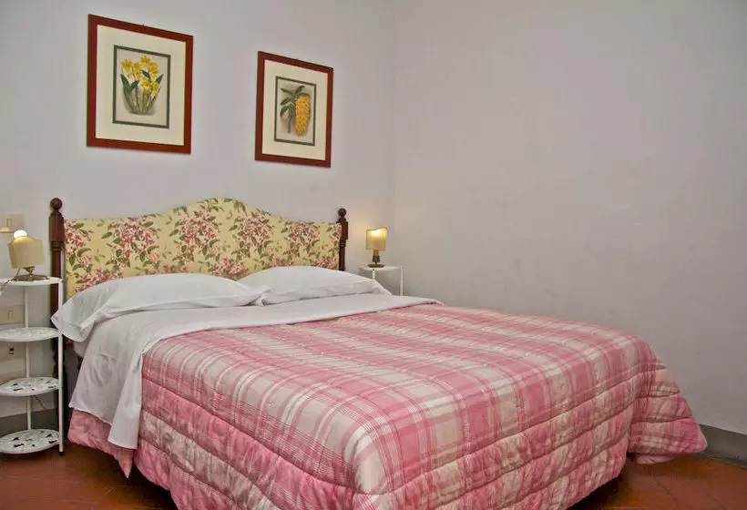 Hostelli Borgodeigreci Apartments