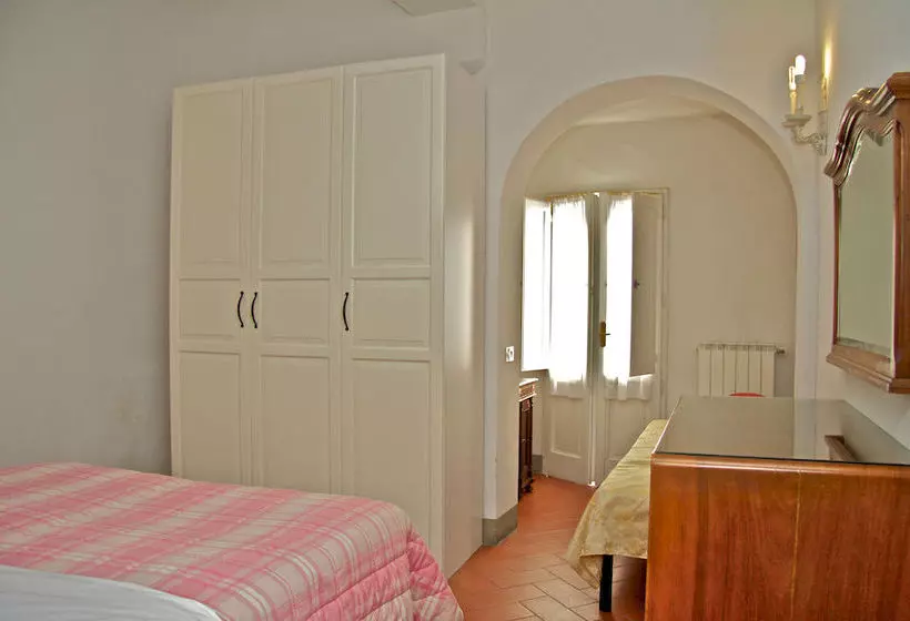 Hostelli Borgodeigreci Apartments