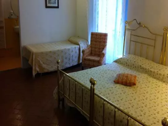 Hostelli Borgodeigreci Apartments