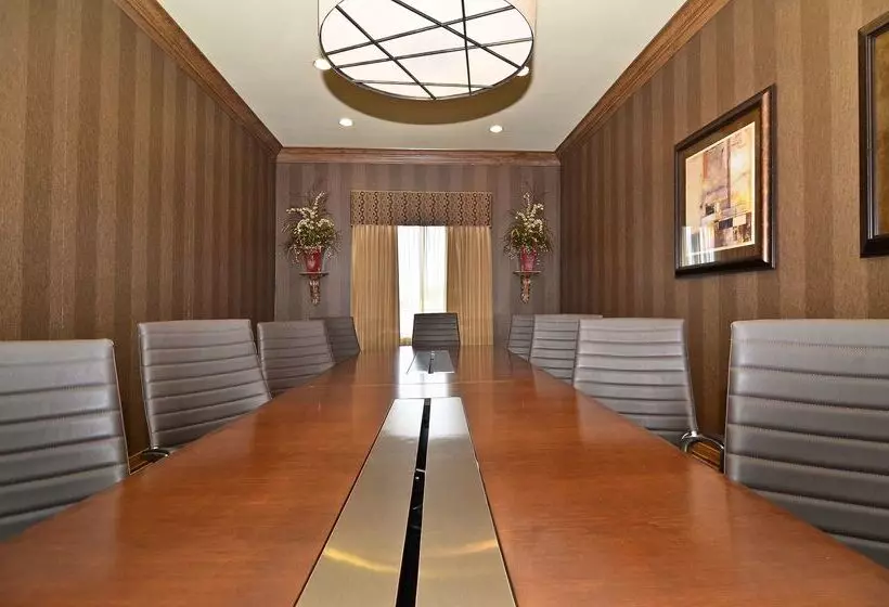 酒店 Best Western Plus Christopher Inn And Suites