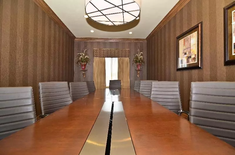 酒店 Best Western Plus Christopher Inn And Suites