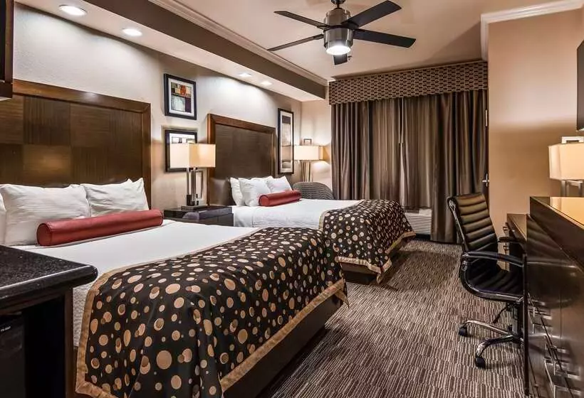 호텔 Best Western Premier Crown Chase Inn & Suites