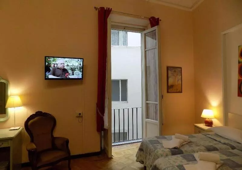 هتل Il Pitti  Soggiorno