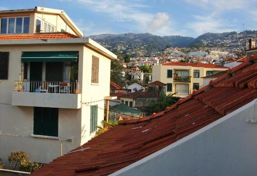 فندق Pensao Residencial Mirasol