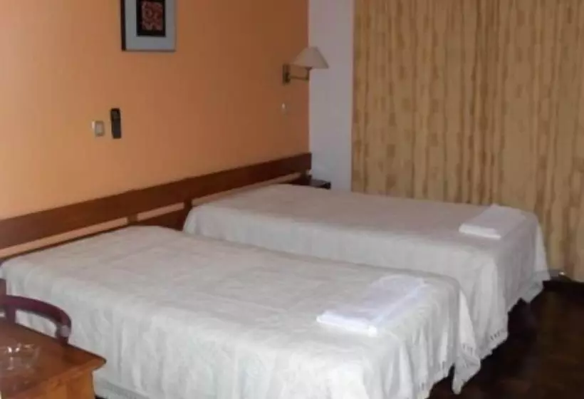 Отель São Roque 5179 Al