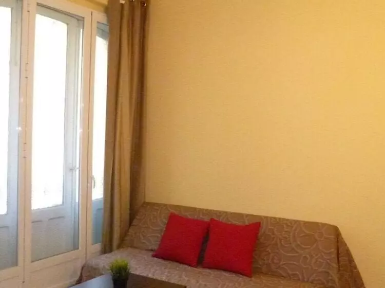 پانسیون Babel Guesthouse