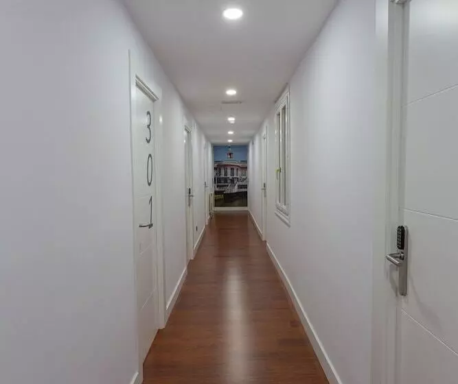 פנסיון Casual Mardones