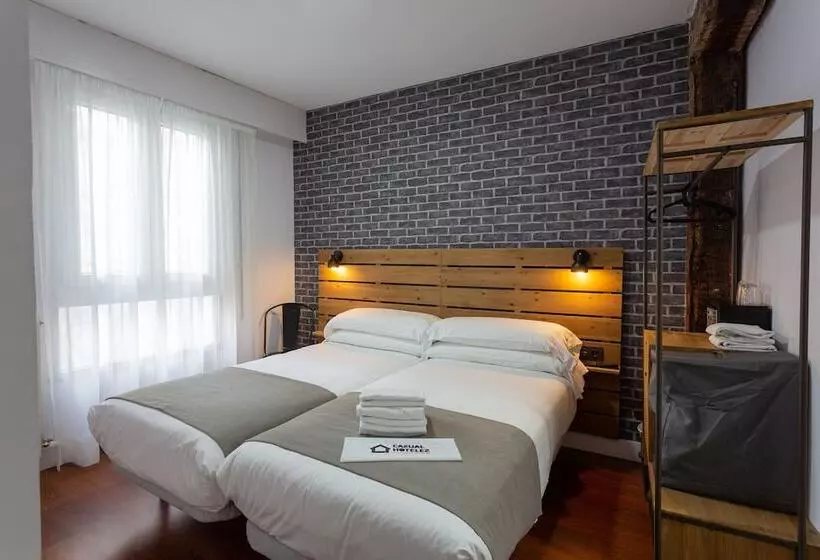 פנסיון Casual Mardones