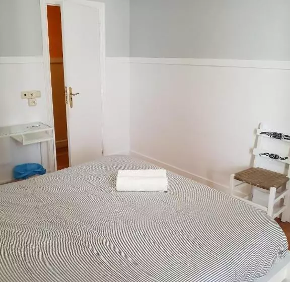 Pension Aussie Guesthouse