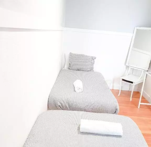 Pension Aussie Guesthouse