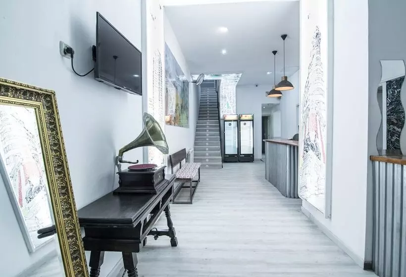 Way Hostel Madrid