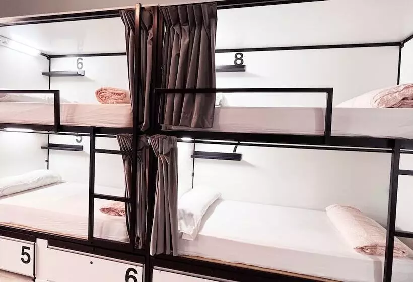 Way Hostel Madrid