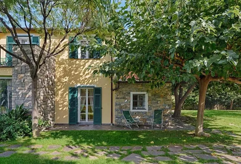 Casa Vacanze Nel Giardino Di Renzo   Mareri Apartments