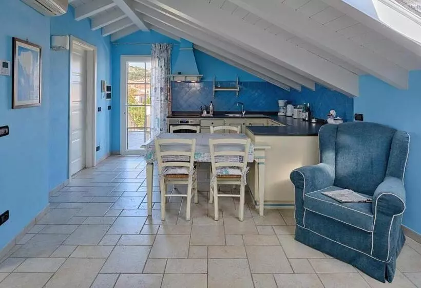 Casa Vacanze Nel Giardino Di Renzo   Mareri Apartments