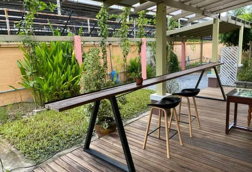 هتل Airport One Station Hometel Suvarnabhumi
