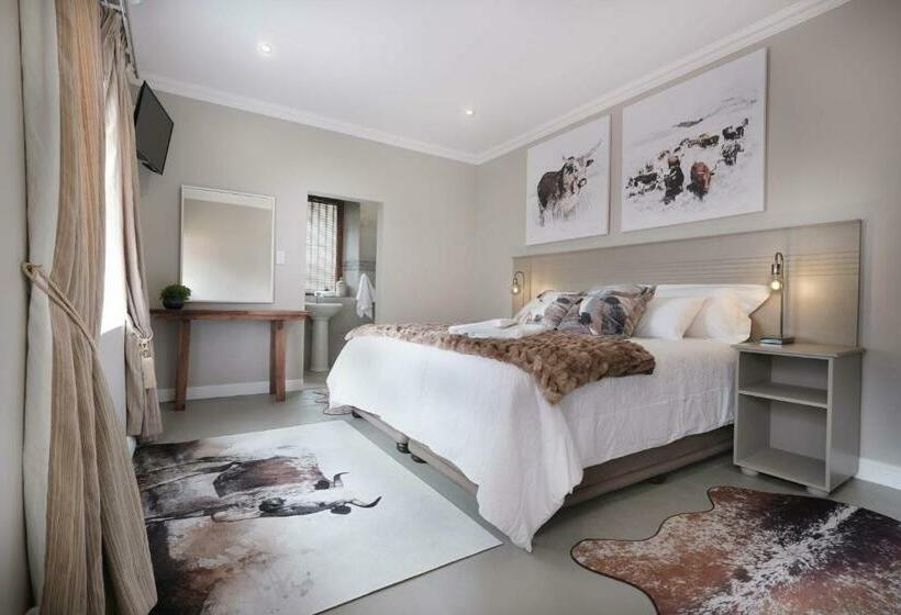 بنسيون Adderley House Guest Accommodation