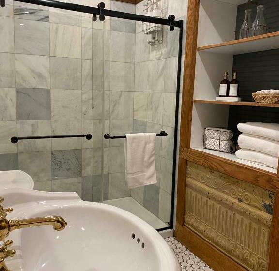 펜션 Lander Millhouse