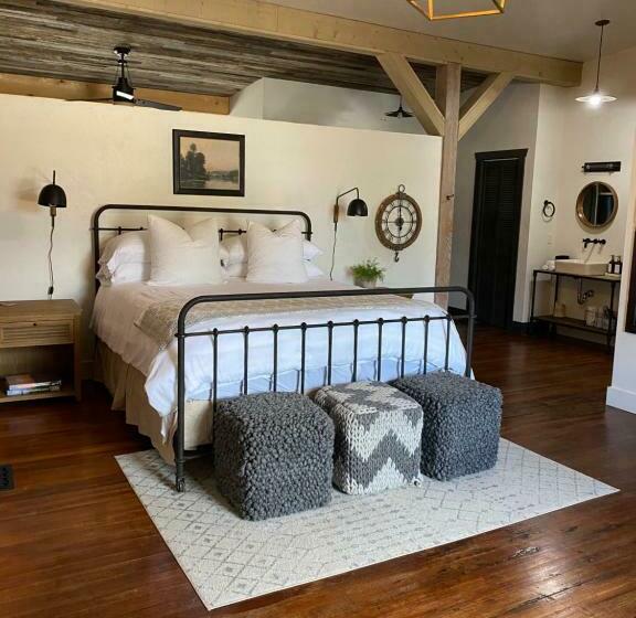 펜션 Lander Millhouse