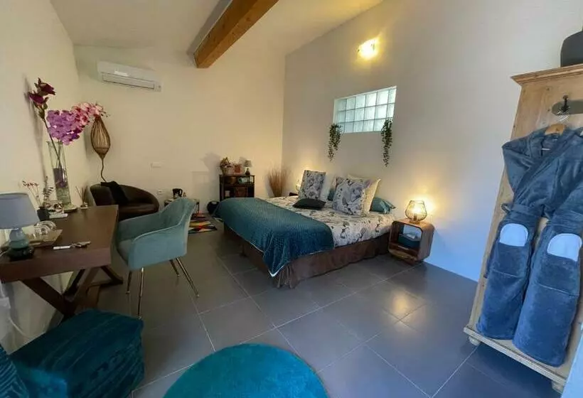 Aamiaismajoitus (B&B) Mas De La Butte Blanche