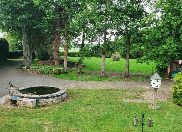 Aamiaismajoitus (B&B) Wood Rising