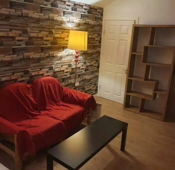 پانسیون 17a Db Airbnb
