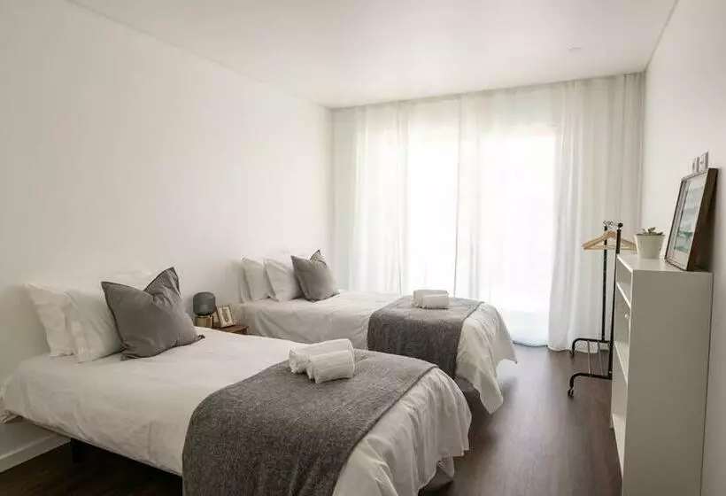 Majatalo Baleal Surf Ranch